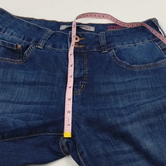 it jeans denim crop size 10 Tiffany skinny medium wash two button it jeans - Picture 6 of 10